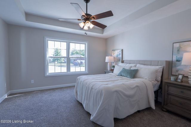 110 Jade Dr, Shepherdsville, KY 40165