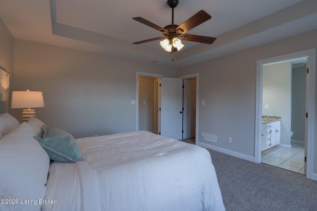 110 Jade Dr, Shepherdsville, KY 40165