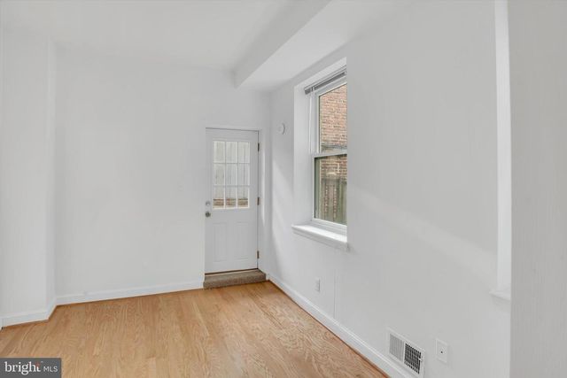 805 S CHARLES ST S, Baltimore, MD 21230