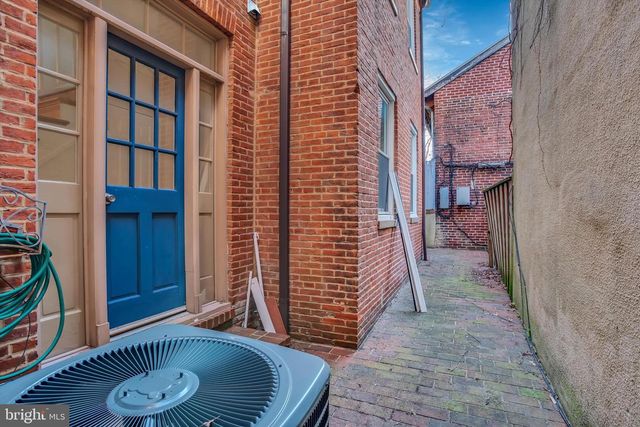 805 S CHARLES ST S, Baltimore, MD 21230