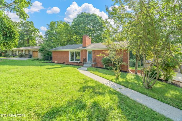 304 Bona Rd, Knoxville, TN 37914