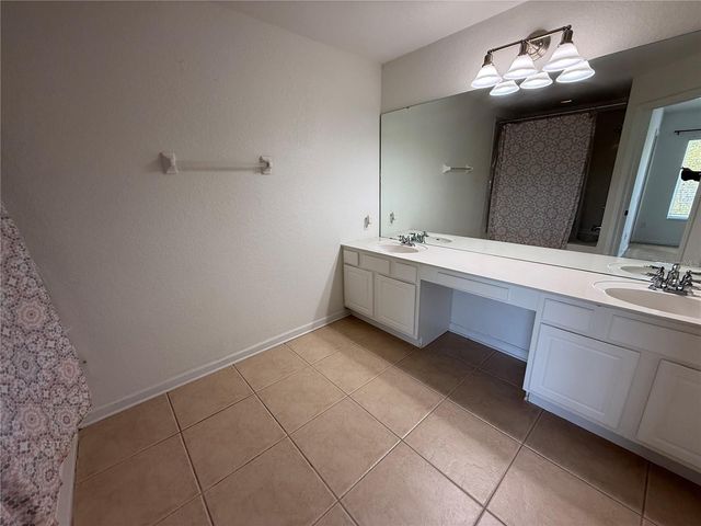 15132 WINDMILL HARBOR COURT, Orlando, FL 32828