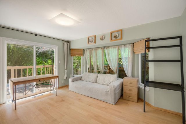 932 Lundy Lane, Los Altos, CA 94024