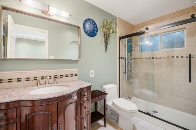 932 Lundy Lane, Los Altos, CA 94024