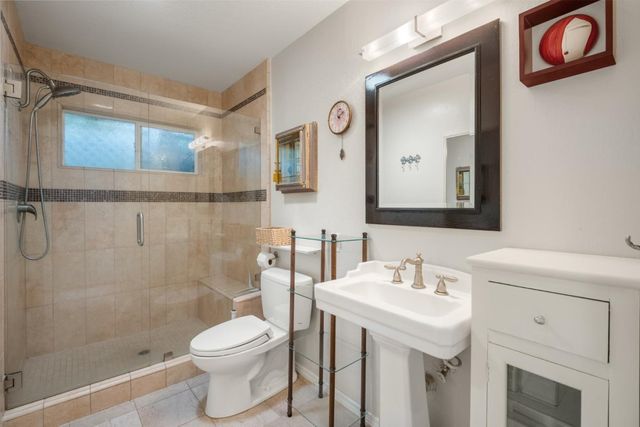 932 Lundy Lane, Los Altos, CA 94024