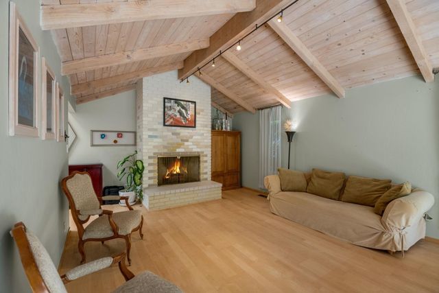 932 Lundy Lane, Los Altos, CA 94024