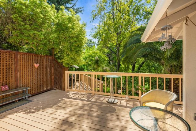 932 Lundy Lane, Los Altos, CA 94024