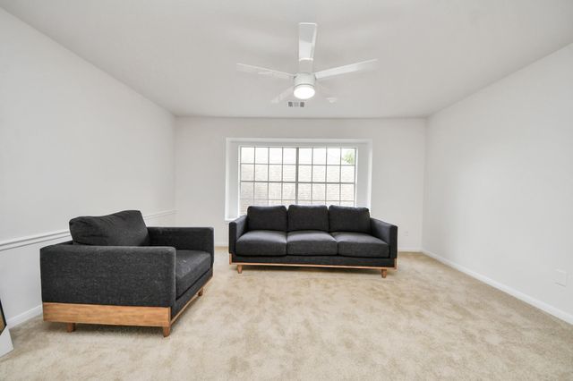 7130 Glenwood Drive, Sugar Land, TX 77479