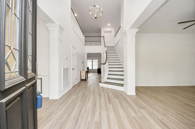 7130 Glenwood Drive, Sugar Land, TX 77479
