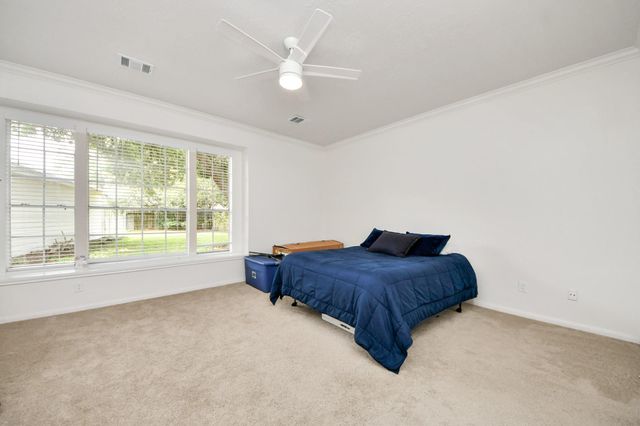 7130 Glenwood Drive, Sugar Land, TX 77479