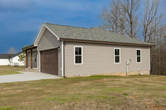 124 Heritage Hills Ln, Hohenwald, TN 38462