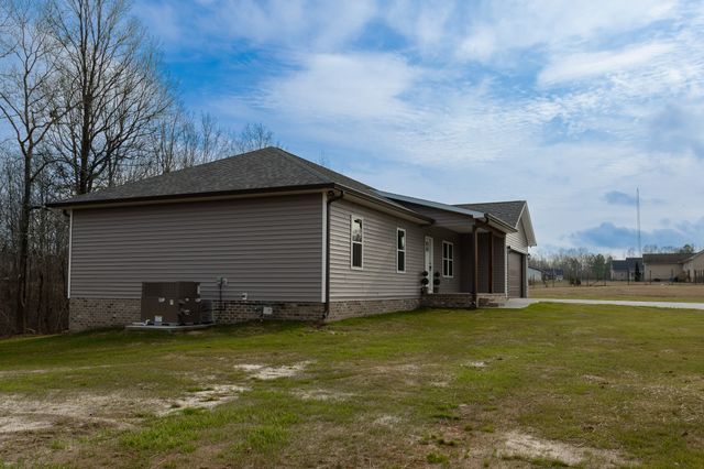 124 Heritage Hills Ln, Hohenwald, TN 38462