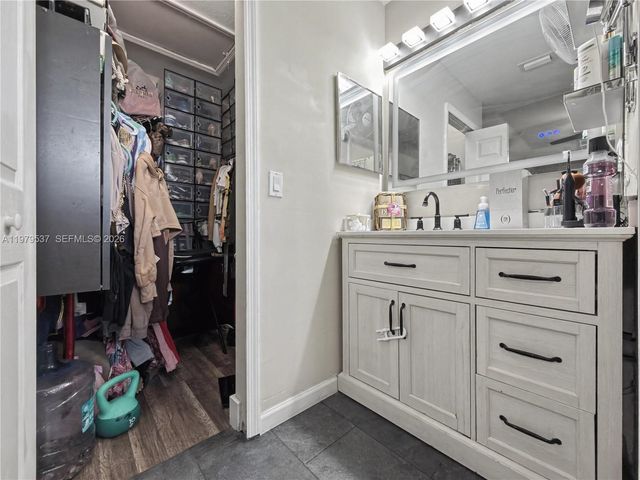 3070 SE 17th Ave, Homestead, FL 33035