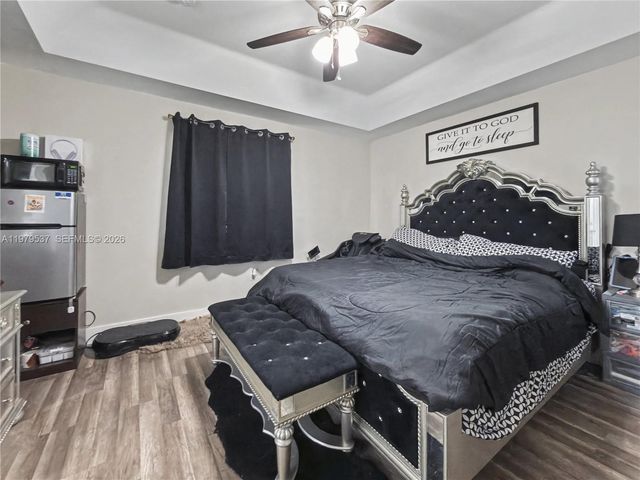 3070 SE 17th Ave, Homestead, FL 33035