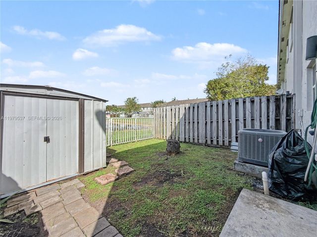 3070 SE 17th Ave, Homestead, FL 33035