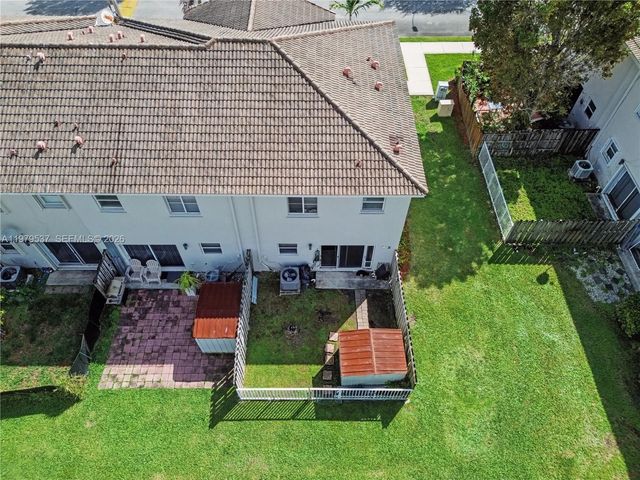 3070 SE 17th Ave, Homestead, FL 33035