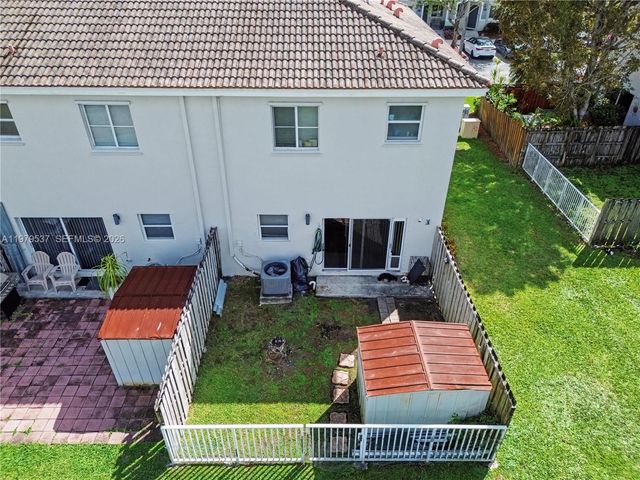 3070 SE 17th Ave, Homestead, FL 33035