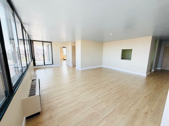 77 Adams Street 610, Quincy, MA 02169