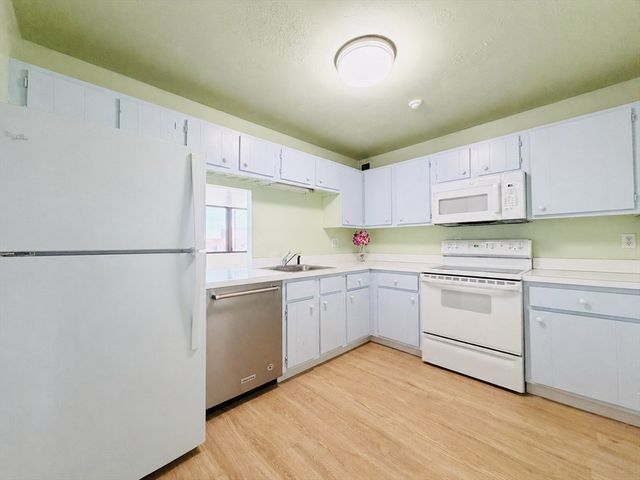 77 Adams Street 610, Quincy, MA 02169
