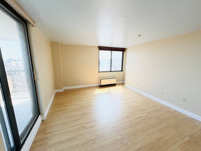 77 Adams Street 610, Quincy, MA 02169