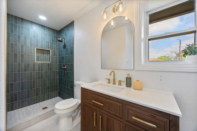 5706 Banting Way, Dallas, TX 75227