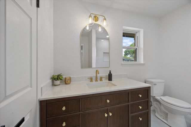 5706 Banting Way, Dallas, TX 75227