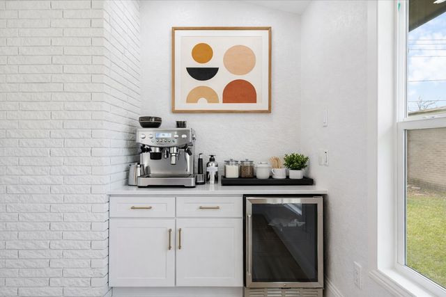 5706 Banting Way, Dallas, TX 75227