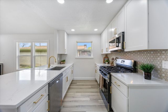 5706 Banting Way, Dallas, TX 75227