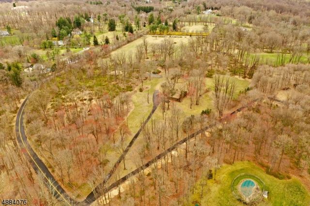 20 Dryden Rd, Bernardsville Boro, NJ 07924