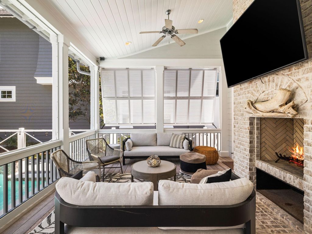 Image 18 of property listing at 44 Tidepool Lane, Watersound, FL 32461