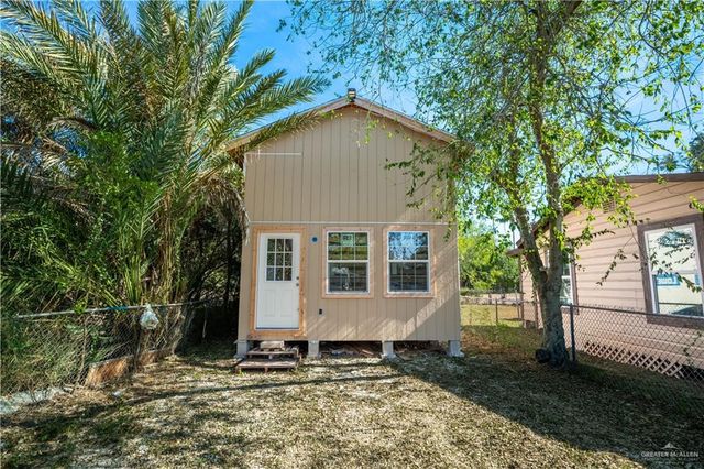 115 S Guerra Avenue, Weslaco, TX 78596