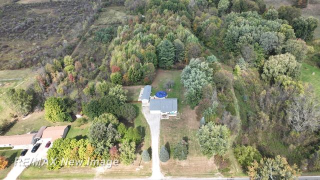 6037 Scott Road, Mount Morris, MI 48458