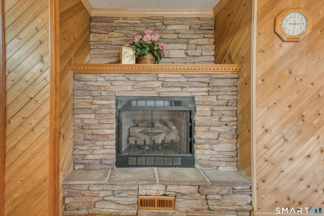 173 Wonx Spring Road, Southington, CT 06479
