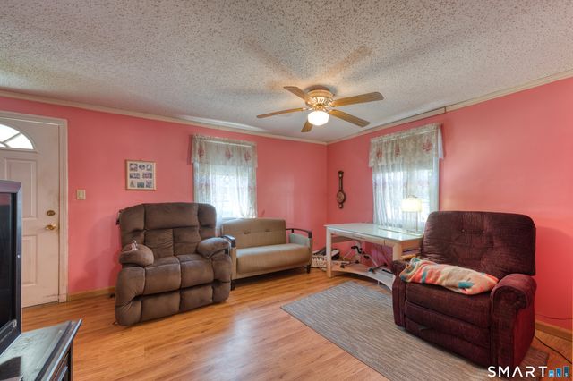 173 Wonx Spring Road, Southington, CT 06479