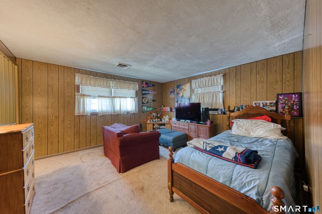 173 Wonx Spring Road, Southington, CT 06479