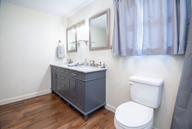 33 Horseshoe Bend Ln, Elmwood, TN 38560