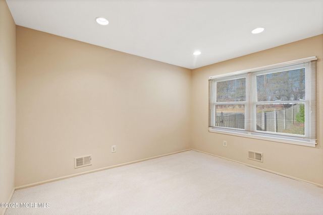 1 Kate Court, Marlboro, NJ 07746