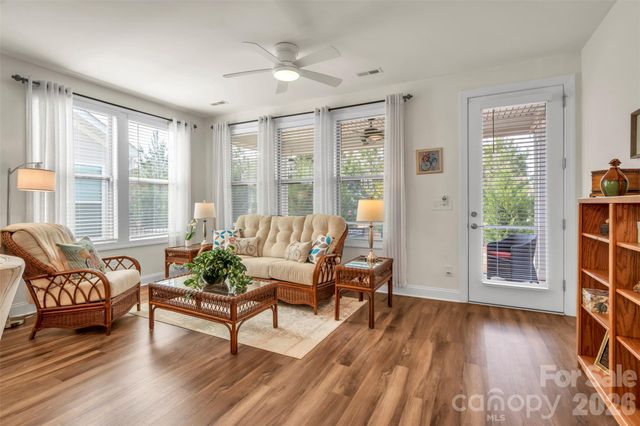 7336 Overjoyed Crossing, Charlotte, NC 28215