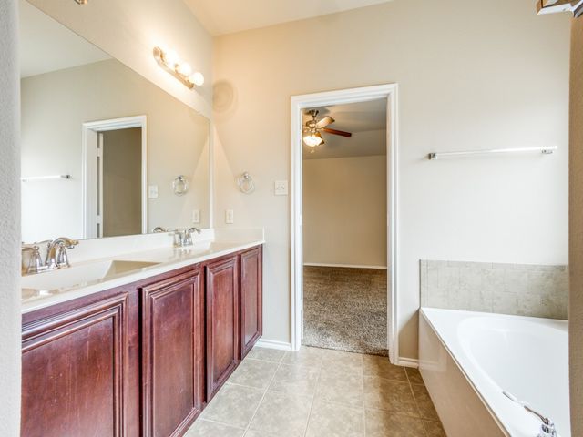 1312 Silver Maple Lane, Royse City, TX 75189