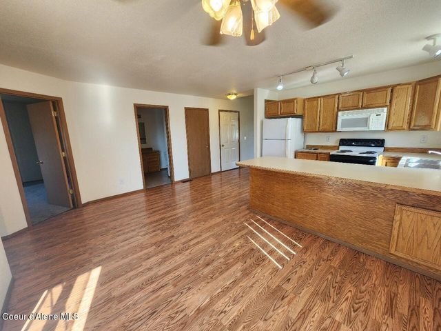 13947 N Lauren LOOP, Rathdrum, ID 83858