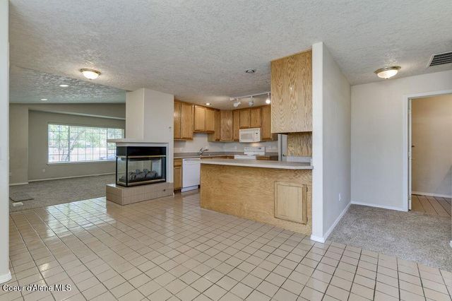 13947 N Lauren LOOP, Rathdrum, ID 83858