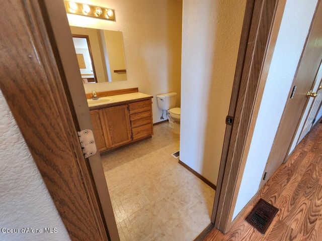 13947 N Lauren LOOP, Rathdrum, ID 83858