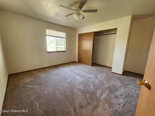 13947 N Lauren LOOP, Rathdrum, ID 83858