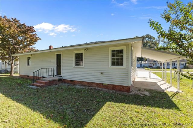 3810 E Shephard Street, Fayetteville, NC 28304