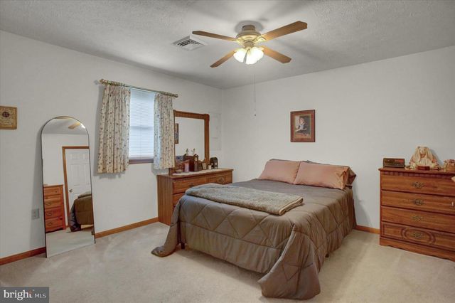 712 MARDEN AVENUE N, Shippensburg, PA 17257