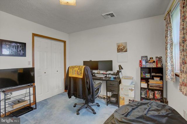 712 MARDEN AVENUE N, Shippensburg, PA 17257