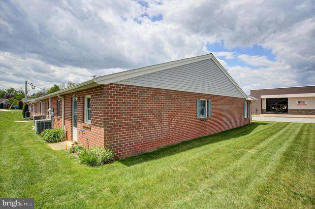 712 MARDEN AVENUE N, Shippensburg, PA 17257