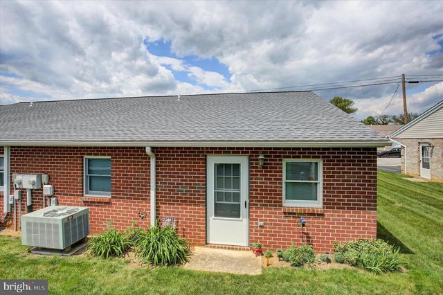 712 MARDEN AVENUE N, Shippensburg, PA 17257