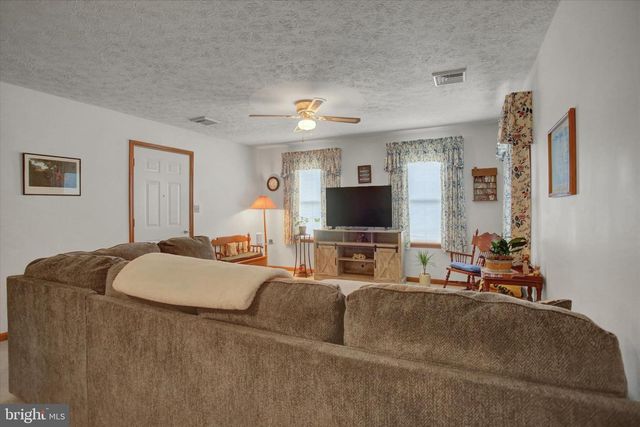 712 MARDEN AVENUE N, Shippensburg, PA 17257