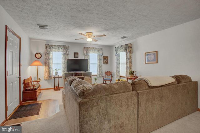 712 MARDEN AVENUE N, Shippensburg, PA 17257